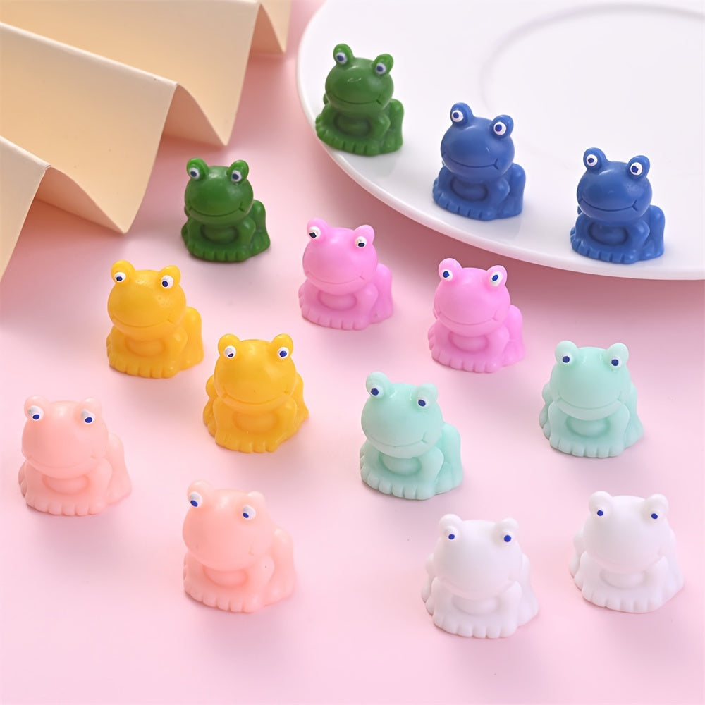 10pcs Cute Resin Frog Pendant Charms