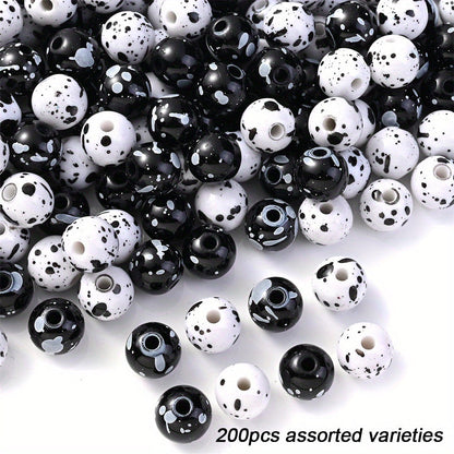 100/200pcs Star Heart Butterfly Beads Acrylic Black & White Graffiti
