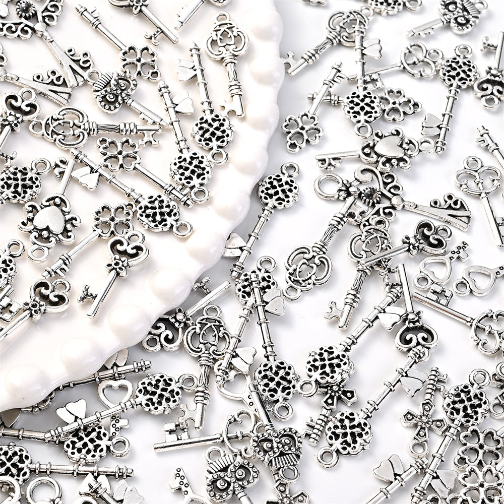 Retro White K Zinc Alloy Pendant Charms