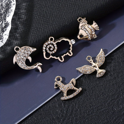 Golden Animal Alloy Pendant Set