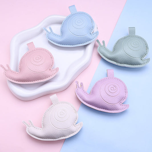 1PC 72×88mm 3D Leather Snail Pendant Keychain