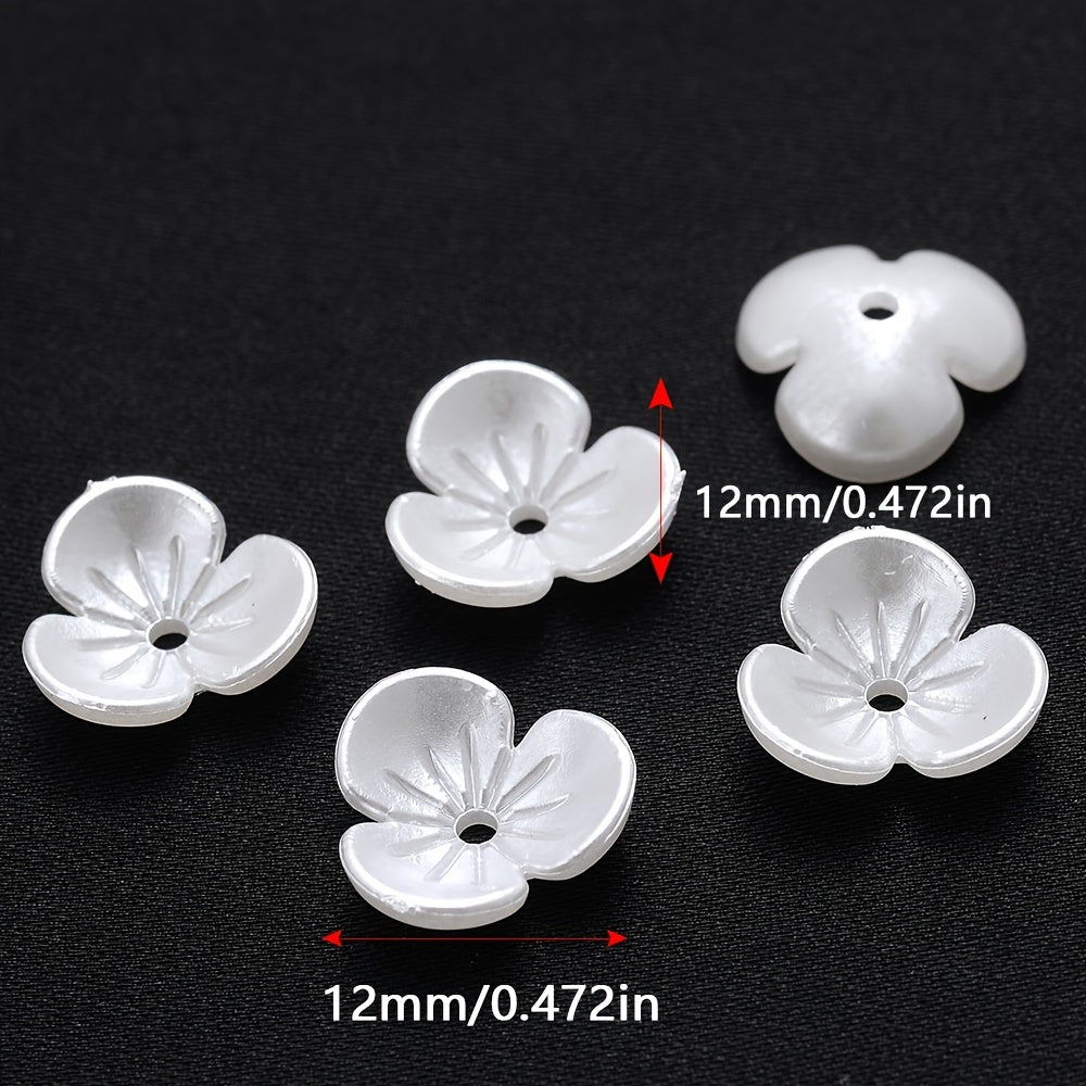 100PCS White Flower-Shaped Acrylic Bead Set