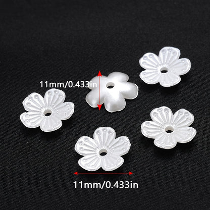 100PCS White Flower-Shaped Acrylic Bead Set