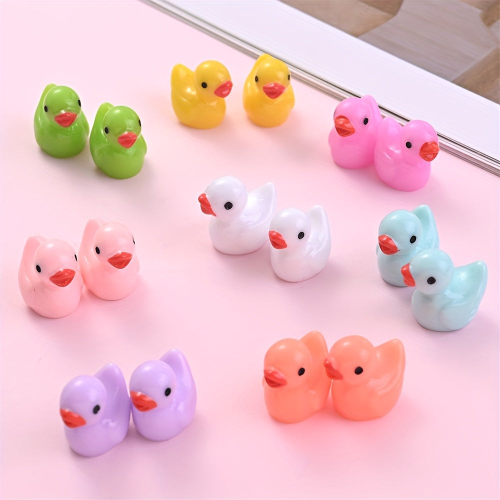 Solid Color Duck Resin Beads