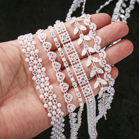 Pearlescent Love Leaf Acrylic Bead Chain
