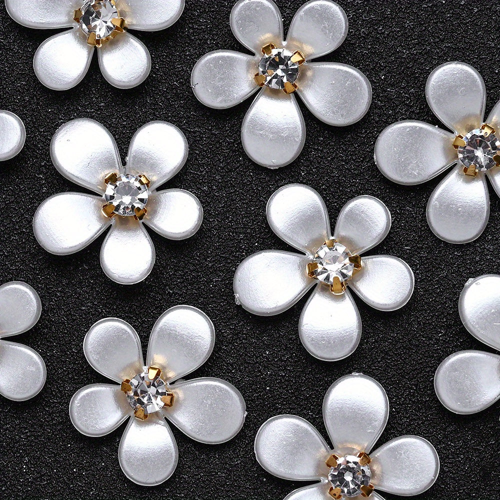 20pcs/set White Petal Acrylic Flower Beads