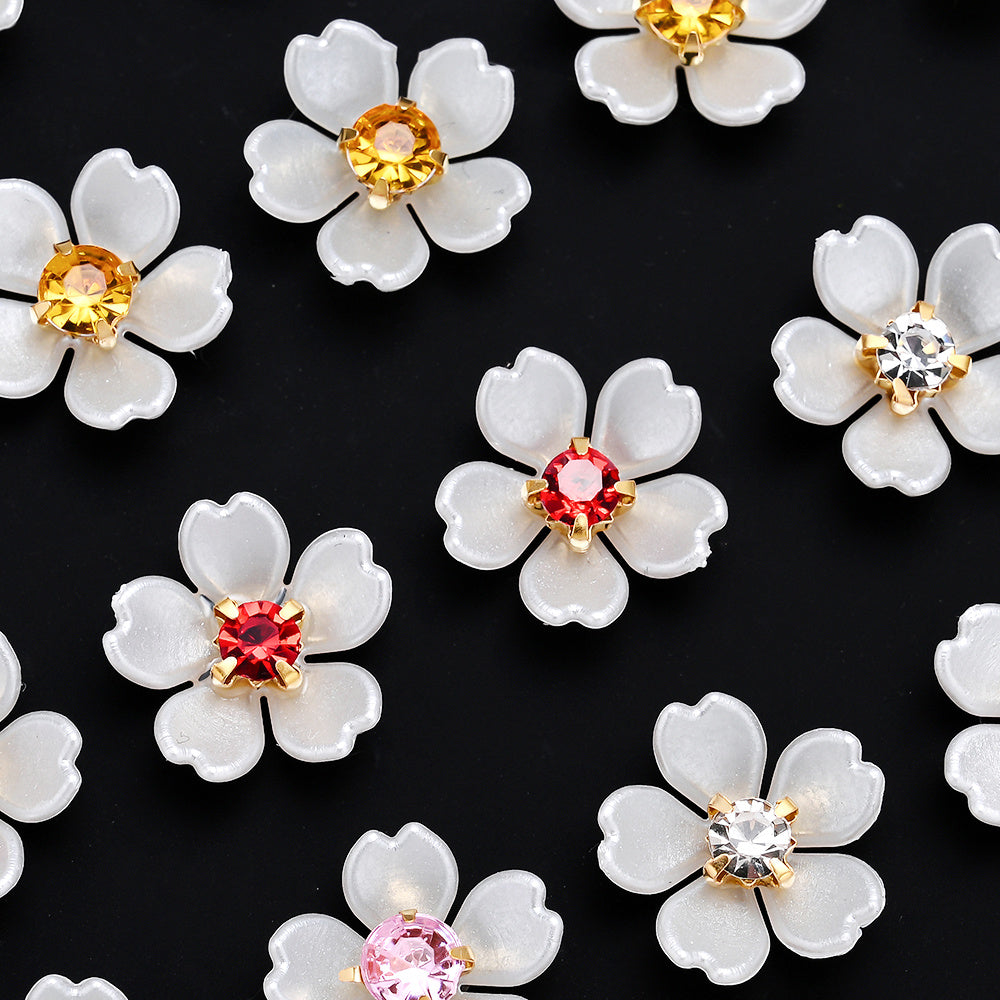 White Rhinestone Flower Acrylic Beads