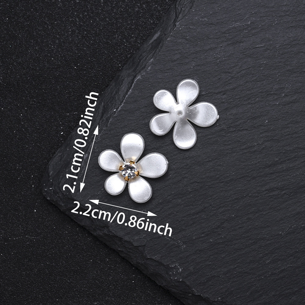 20pcs/set White Petal Acrylic Flower Beads