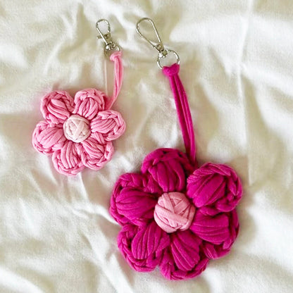 2 Rolls Multicolor Polyester T-Shirt Yarn