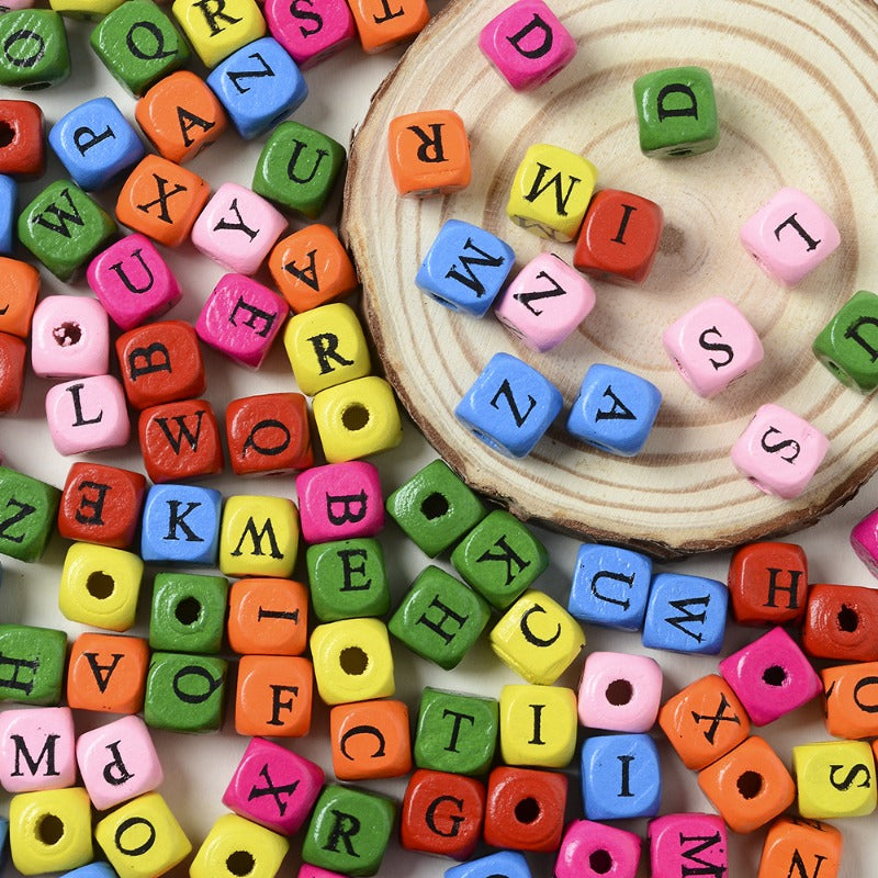 50pcs 8/10mm Beige Square Alphabet Beads