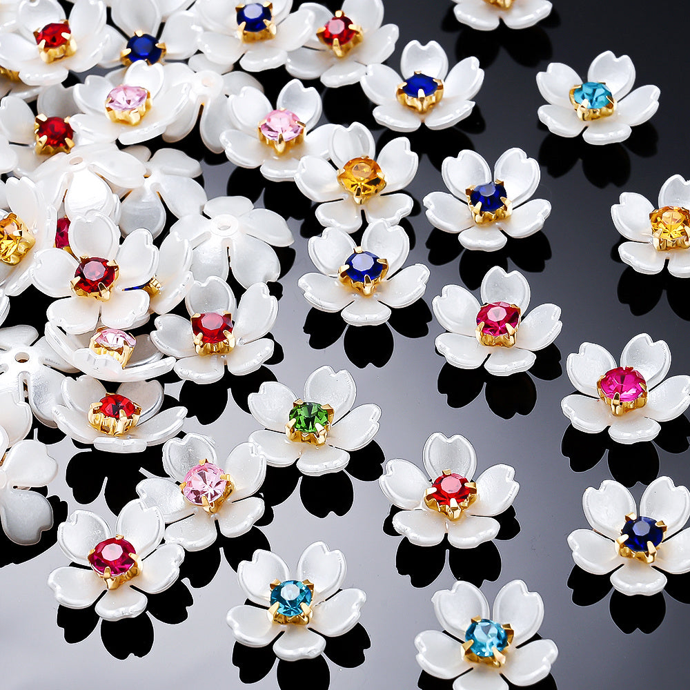 White Rhinestone Flower Acrylic Beads
