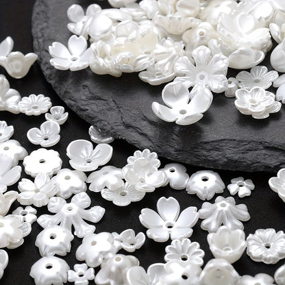 100PCS White Flower-Shaped Acrylic Bead Set
