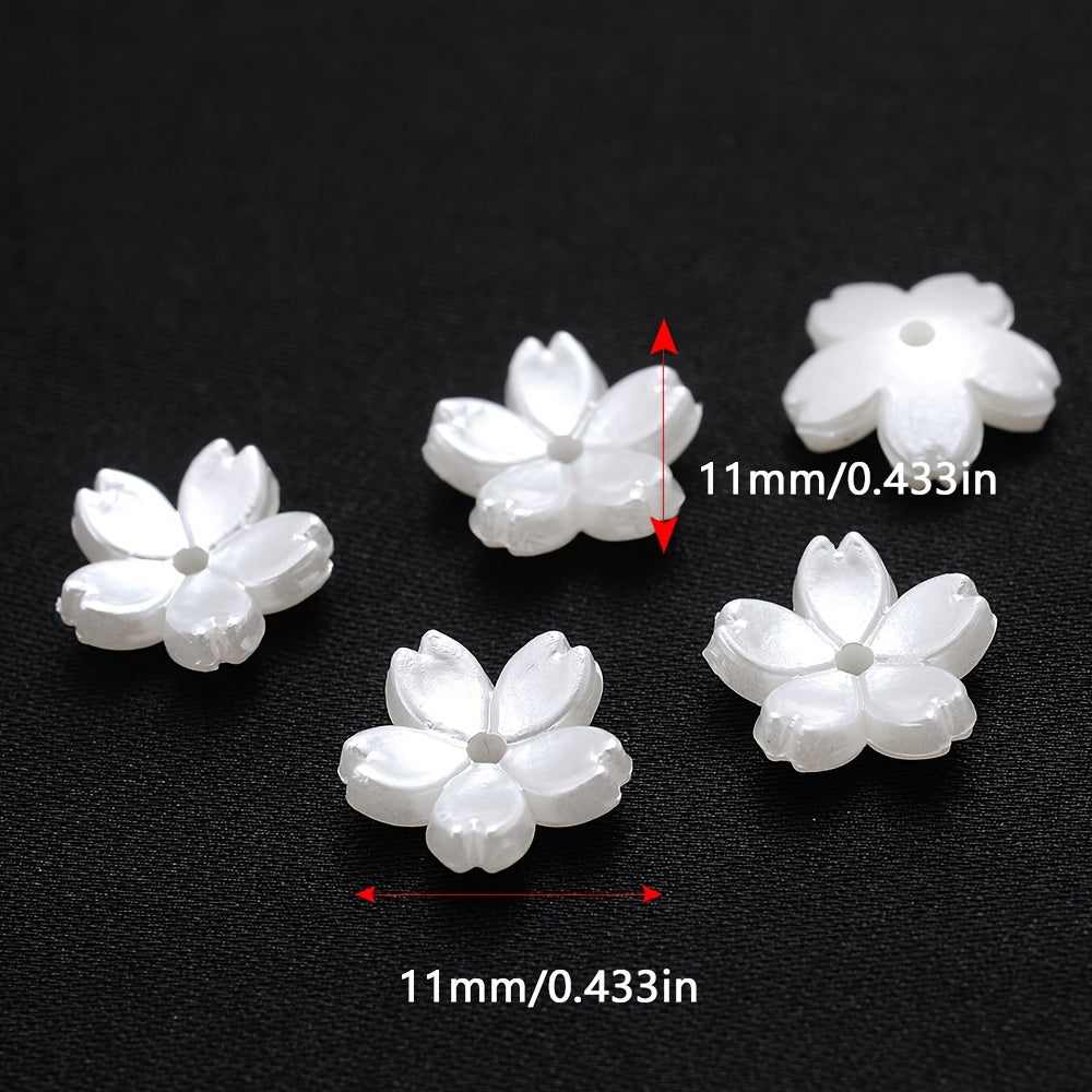 100PCS White Flower-Shaped Acrylic Bead Set