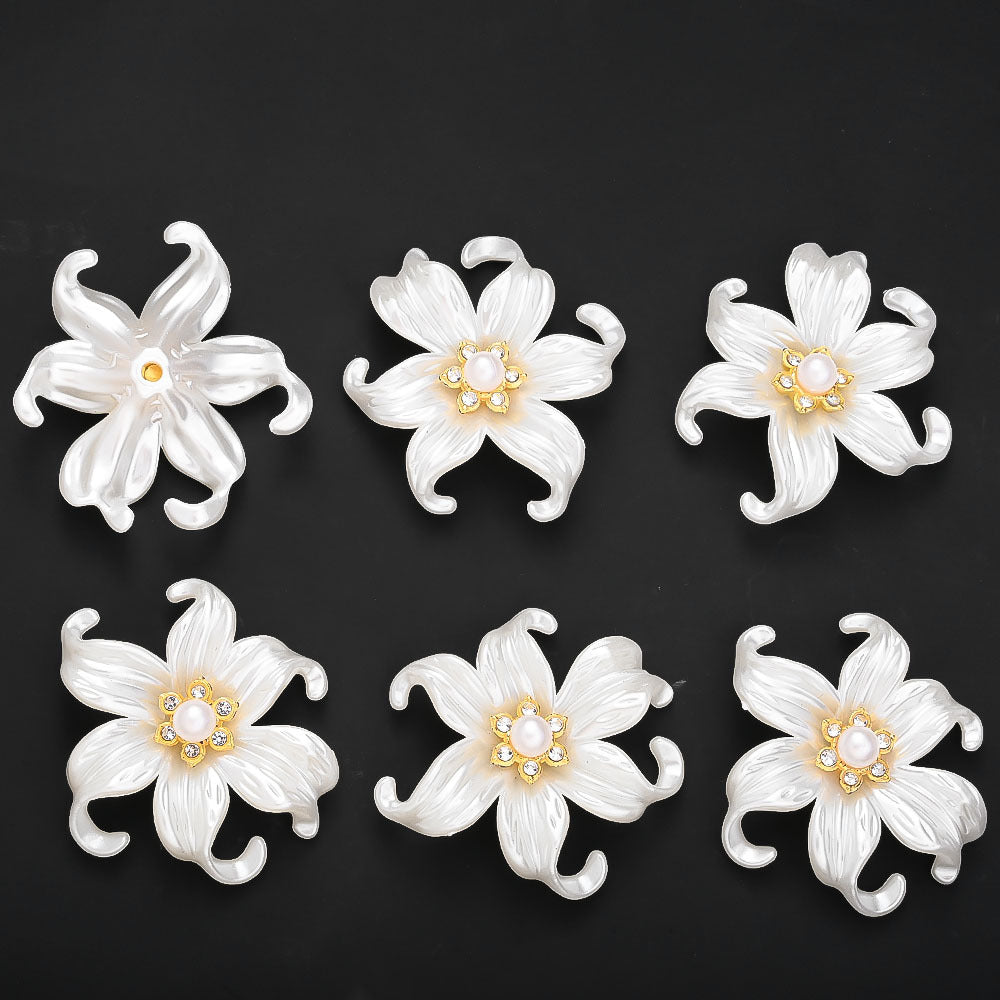 10-Piece White Acrylic Iris Flower Flatback Charms