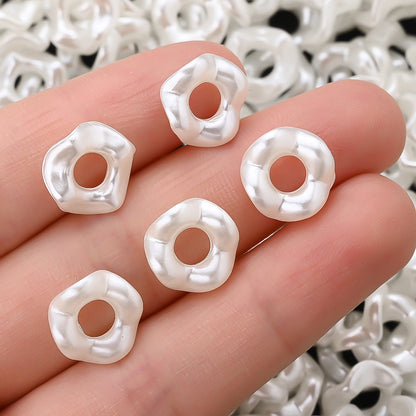 White Wavy Acrylic Spacer Beads