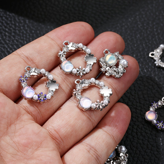 Colorful Star Wreath Pendants