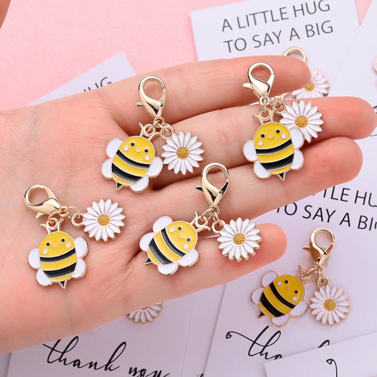 5/10-Set Bee & Daisy Flower Keychain Gift Set