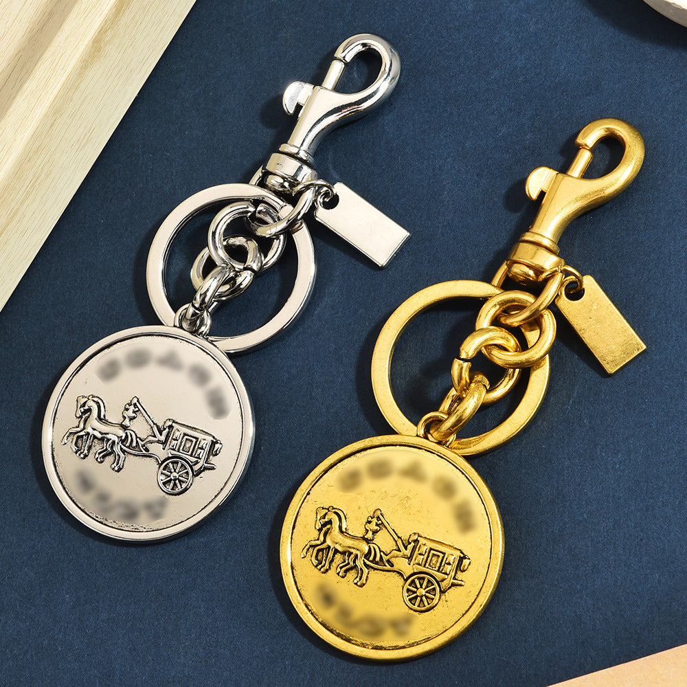 1PC 11cm Classic Carriage Round Zinc Alloy Keychain