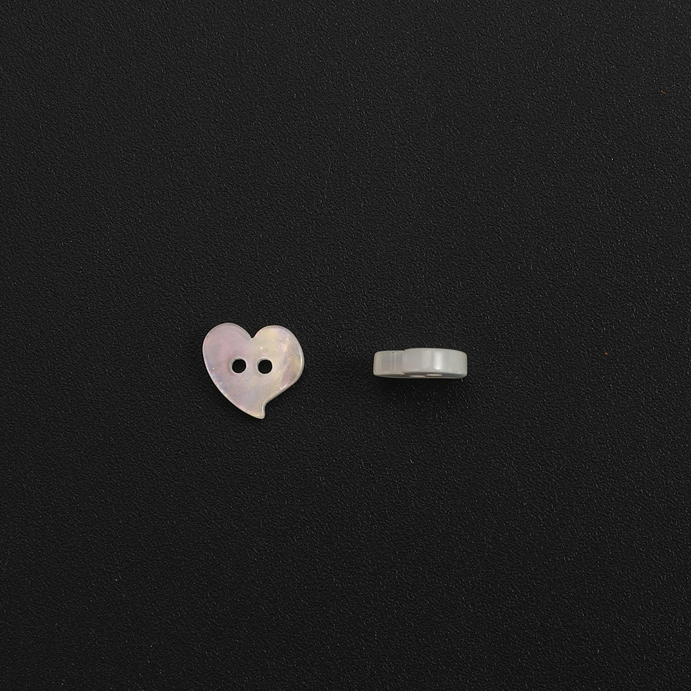 20PCS White Heart Resin Double-Hole Buttons