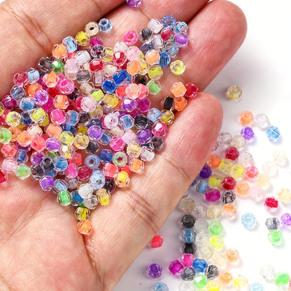 Transparent 4 mm Diamond-Shaped Glass Beads