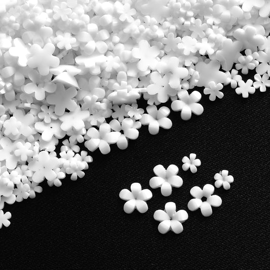 300/500pcs 3D White Flower Acrylic Nail Art Beads